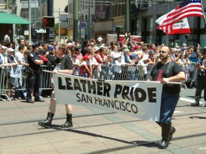 Leather Pride Contingent 2004 - courtesy of Pretzelpaws